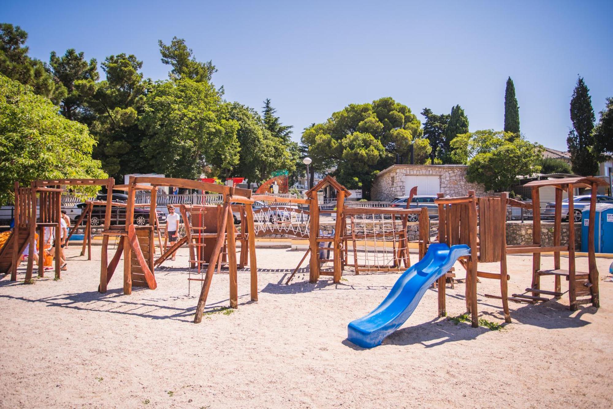 Adrialux Camping Mobile Homes Селце Екстер'єр фото